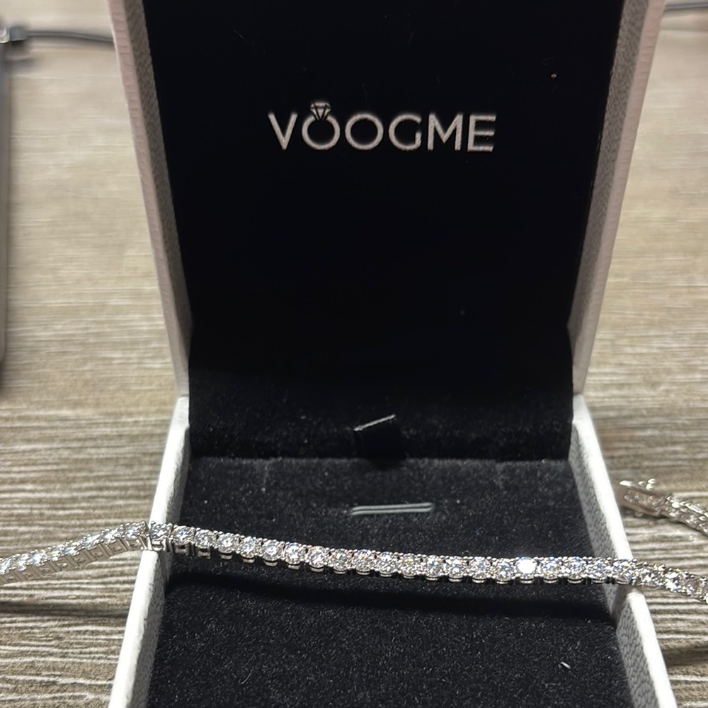 Vooglam Tennis Bracelet